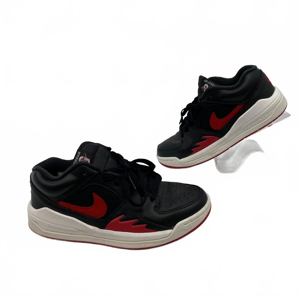 Nike Black Red Sneakers | Womens 7